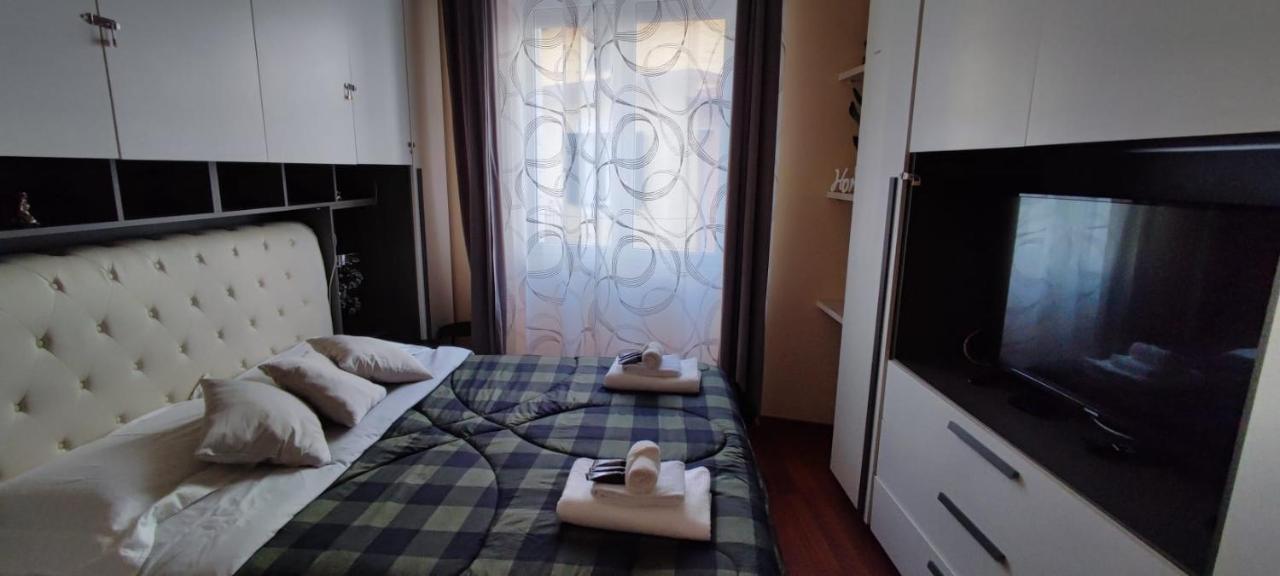 Azzurra Holiday Home - 850 M Al Mare - 75 Mq - Balconata Vivibile - Wi-Fi - Pay Tv Gratis - Posteggio Auto Condominiale Non Assegnato Rapallo Extérieur photo